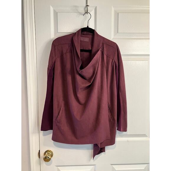 BLANKNYC Cloud Nine Drape Waterfall Faux Suede Cardigan Jacket Womens Size M Red - Picture 3 of 11